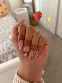 Stawberry nails