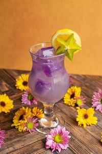 The Rapunzel - Lavender Lemonade Cocktail | Natasha's Food Adventures