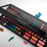 It's called Beautiful Crush Blockbuster Palette Blockbuster for a reason. The SEPHORA COLLECTION kit has everything you need and more.