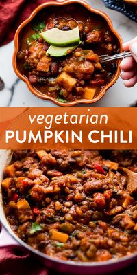 Mega flavorful and spiced pumpkin chili! This vegetarian (meatless) chili recipe comes together in about 45 minutes on the stove. With sweet potato, black beans, bell peppers, garlic, and fresh cilantro. #chili #vegetarian #dinner #easydinner #pumpkin