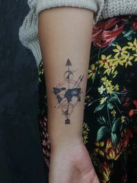 Tattoo uploaded by Denizhan Acar • #Line #linework #earth #travel #ankara #compass • Tattoodo