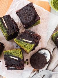 Layered Matcha Oreo Brownies - Catherine Zhang