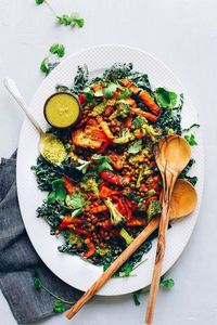 Curried Lentil Salad with Kale, Roasted Veggies, and a GREEN CURRY dressing! 30 minutes! #vegan #gluten free #healthy