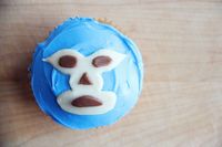 DIY Lucha Libre Cupcakes | Lovely Indeed