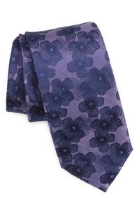 Jacquard-woven flora lend texture and distinction to this handsome silk tie that complements any tailored look. 58 1/2" length, 2 3/4" width 100% silk Dry clean Made in Italy