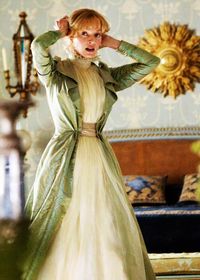 Uma Thurman in ‘Bel Ami’ (2012). This movie has FANTASTIC costumes!