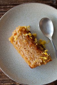 Lemon cake with olive oil & honey - Travelling oven