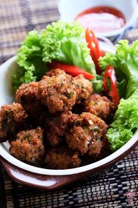 Bear Naked Food Crispy Thai Laab Meatballs