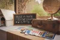 21 Wedding Guest Book Alternatives (#10 is our favorite)