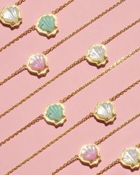 #kendrascottnecklace #seashells #summer #summerstyle #preppy #notmine #fyp #foryoupage #viralpost