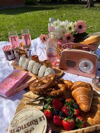 #aesthetic #picnic #cherryblossoms