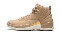 Nike gives the women's Air Jordan 12 Retro a style-savvy design update.  The vachetta tan upper features metallic gold accents for a bold yet feminine touch.  Extra cushioning along the heel and tongue ensure comfort.  Gold eyelets elevate the silhouette and are contrasted by a white rubber midsole.