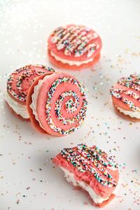 Sprinkle Bakes: Strawberry Milk Whoopie Pies (With cream cheese frosting instead of buttercream)