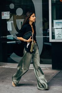 The Best Street Style at New York Fashion Week Spring 2020 | POPSUGAR Fashion