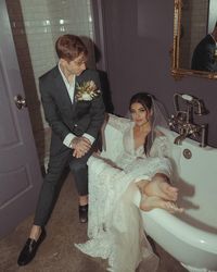 Let's get funky on your wedding day! I saw this bathtub in T & C's room and knew I had to get them in it! 💦🛁 . . #coloradophotography… | Instagram