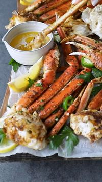 How to cook crab kegs at home— 4 different ways: steamed crab legs, baked crab legs, air fryer crab legs and girlled crab legs — So Good!