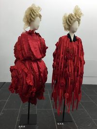 www.littlemagonline.com exhibitions exhibitions-rei-kawakubocomme-des-garcons-art-of-the-in-between-the-metropolitan-museum-of-art-may-4-sept-7-2017 attachment clothes-not-clothes_war-peace_blood-and-roses-ss-2015_rei-kawakubo_comme-des-garc%cc%a7ons_art-of-the-in-between_comme-des-garcons_littlemagonline