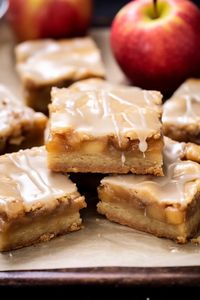 Maple Glazed Apple Blondies - That Oven Feelin