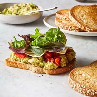 White beans mash seamlessly into a creamy protein-packed spread for a satisfying healthy sandwich that makes for an easy lunch or dinner. Mix it up by trying it with canned chickpeas or black beans. This vegetarian sandwich recipe is also a fiber superstar: avocado, beans, greens and whole-wheat bread team up to give it 15 grams of fiber, more than half of what most women should aim for in a day.