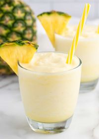 Pina Colada Smoothie - I Heart Naptime