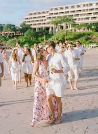 How to Plan a Wedding Welcome Party: Tips and Etiquette