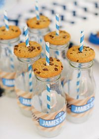 Sweet {Chocolate Chip} Cookie Monster Birthday Party // Hostess with the Mostess®