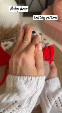 Baby Bear knitting pattern by Ola Oslopova. Knitting baby bear and Outfit for Baby Bear🟡🟠🔴 Pattern bear, it is knitted on two needles, not in the round.