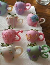 This post may contain affiliate links, read our Disclosure Policy for more information. As an Amazon Associate I earn from qualifying purchases, thank you! I ran across these adorable strawberry tea pot treats made by Mandy's Chocolate Covered Strawberries and had to share!! These would be adorable to make for a little girls tea party! Supplies ... Read More about Strawberry Tea Party Treats