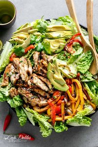 Grilled Chili Lime Chicken Fajita Salad (+ VIDEO) - Cafe Delites