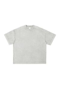 Oversized Tee in Old Wash Effect – Elevate your Spring/Summer '23 wardrobe with IDLT's light gray, black, and brown unisex tees. Crafted from 100% cotton with 280-290 gsm fabric weight, these tees offer a comfortable feel and an oversized fit. Perfect for casual wear, they are best cared for with a hand wash under 40°C, no bleach, and flat drying. Size Chest Shoulder Length Sleeve S 118 63 69 18 M 124 65 71 19 L 130 67 73 20 XL 136 69 75 21