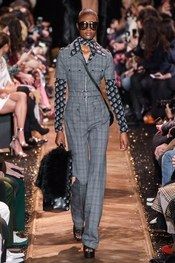 Michael Kors Collection Fall 2019 Ready-to-Wear collection, runway looks, beauty, models, and reviews.