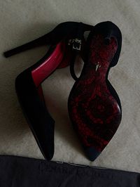 Unique, rare and mesmerizing #paciotti #heels