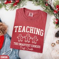 Christmas Teacher Shirt Gift, Comfort Colors Gingerbread Teacher Christmas Shirt, Cute Gingerbread Man T-shirt for Women, Xmas Teacher Gifts This cute Comfort Colors gingerbread teacher Christmas shirt is perfect for spreading holiday cheer and cozy vibes. Made with medium fabric and garment-dyed for a soft color and texture, this unisex garment-dyed t-shirt is ideal for both casual and semi-formal settings. It's great for accessorizing and comes in a variety of sizes from S to 4XL for the perfect fit. The relaxed fit and double-needle stitching make it long-lasting and comfortable for all-day wear. ❥ COMFORT COLORS 1717 CREWNECK SHIRT - Available in multiple sizes from S to 4XL - Double-needle stitching on all seams for durability - Garment-dyed fabric for a soft texture - Made with high-