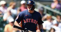 [Kawahara] Astros’ Jake Meyers sees benefits from small hitting adjustment