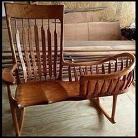 Mother’s cradle chair ￼