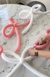 How to Make a Balloon Bow Garland – Less Than Perfect Life of Bliss