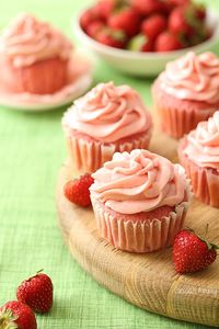 Strawberry Cupcakes with Cream Cheese Frosting