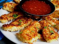 coconut chicken w/ sweet chili dipping sauce