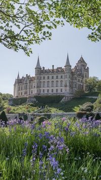 Jessie Charleston on Instagram: "Dunrobin Castle, Scotland 🏰 Oh hello! This is my first post after a rather unintentional offline escapade. It’s been the most beautiful, introspective year for me, but I am happy to be back. I’ve been a busy bee 🐝 and have so many stories to share! Here is a glimpse of a moment from our Scotland trip in May that feels like a dream or a scene from a fairytale realm. We had the most magical time adventuring around the highlands. 📍Dunrobin Castle, Golspie, Scot