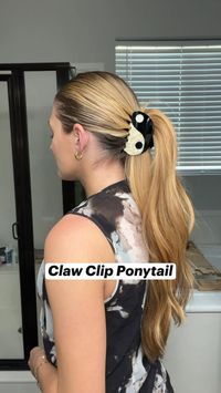  I wear this claw clip hairstyle when I’m sick of my normal ponytails. 

#gifted #inh #insertnamehere #sleekhair #clawcliphairstyles #clawclipponytail 
