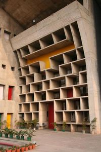 1953 The Palace of Justice in Chandigarh, India by Le Corbusier - Exploiting plasticity of concrete