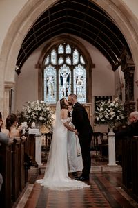 First kiss momenst at the church