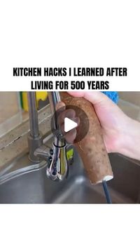 Martin Homehacks on Instagram: "Follow me @martinhomehacks for more hacks 🥰 Homehack 7. Kitchen hacks i learned after living for 500 years!  #diyhack #diyhacks #househacks #martinhomehacks #kitchenhack"