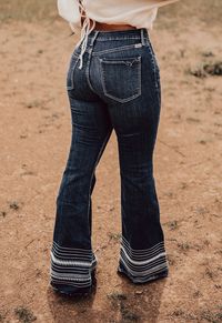 Dakota Dark Stone Super Flare Cruel Girl Jeans Cruel Girl Jeans Hannah Fit By Cinch Moderate Rise Flare Leg Sizing: Waist Size / Junior Size Length S- 30” R-32” L-34”