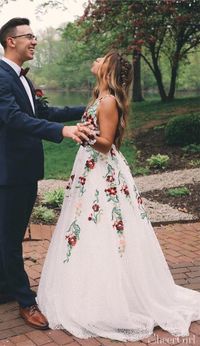 Glam lace floral embroidery prom dresses.Prom Dresses 2019,long Prom Dresses, #eveningdresses #eveninggowns #formaleveningdresses #promdresses #graduationparty #promdresseslong#prom #promgown #quinceanera #promdress2019 #prom2k19 #