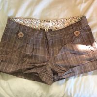 Brown And Pink Plaid Low Rise Shorts By Forever 21. Cute Inner Lining With Floral Pattern. Nwot. Tried On But Never Worn.