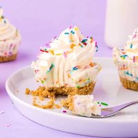 Funfetti Mini Cheesecakes