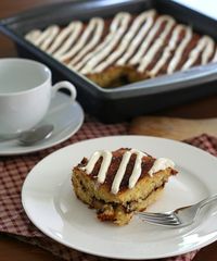 Low Carb Cinnamon Roll Coffee Cake @dreamaboutfood