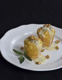 insalata mista: POLENTA SOFFIATA CON FONDUTA AL GORGONZOLA