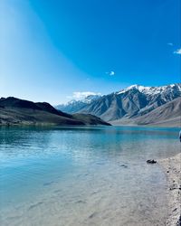 In the heart of the Himalayas, Chandratal Lake became a haven for my soul’s peaceful journey. 🤍✨ . . . #TrekkingInIndia #CampingInHimalayas #MotorcycleDiaries #RoadTripHimachal #HimalayanRoadTrip #SpitiValley #HimachalPradesh #IndianHimalayas #MountainLove #TravelHimachal #ExploreTheHimalayas #AdventureSeeker #MountainAdventures #WanderLustIndia